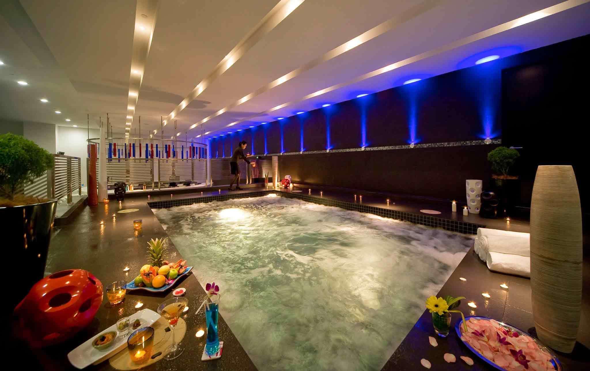 Pullman Kuching Hotell Bekvämligheter bild Spa at the hotel